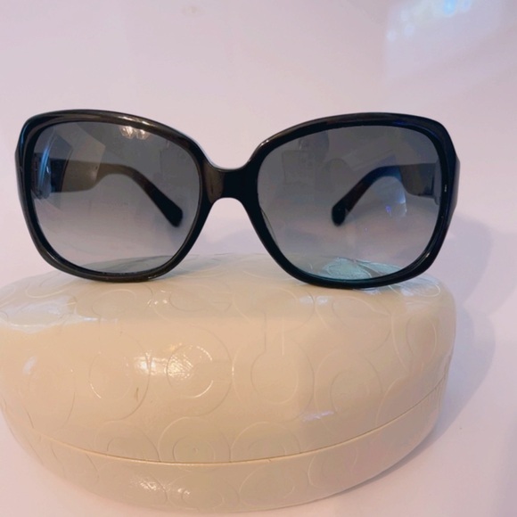 Coach sunglasses - Picture 1 of 3